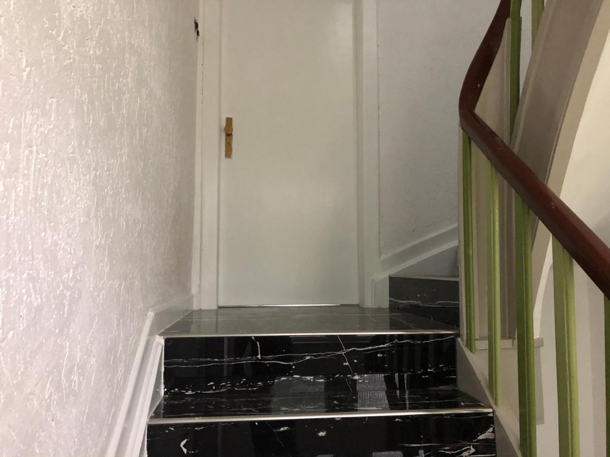 M/P Leilighet Duisburg Eksteriør bilde
